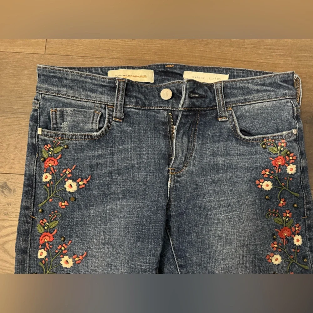 Embroidered Blue Jeans - Picture 3 of 5